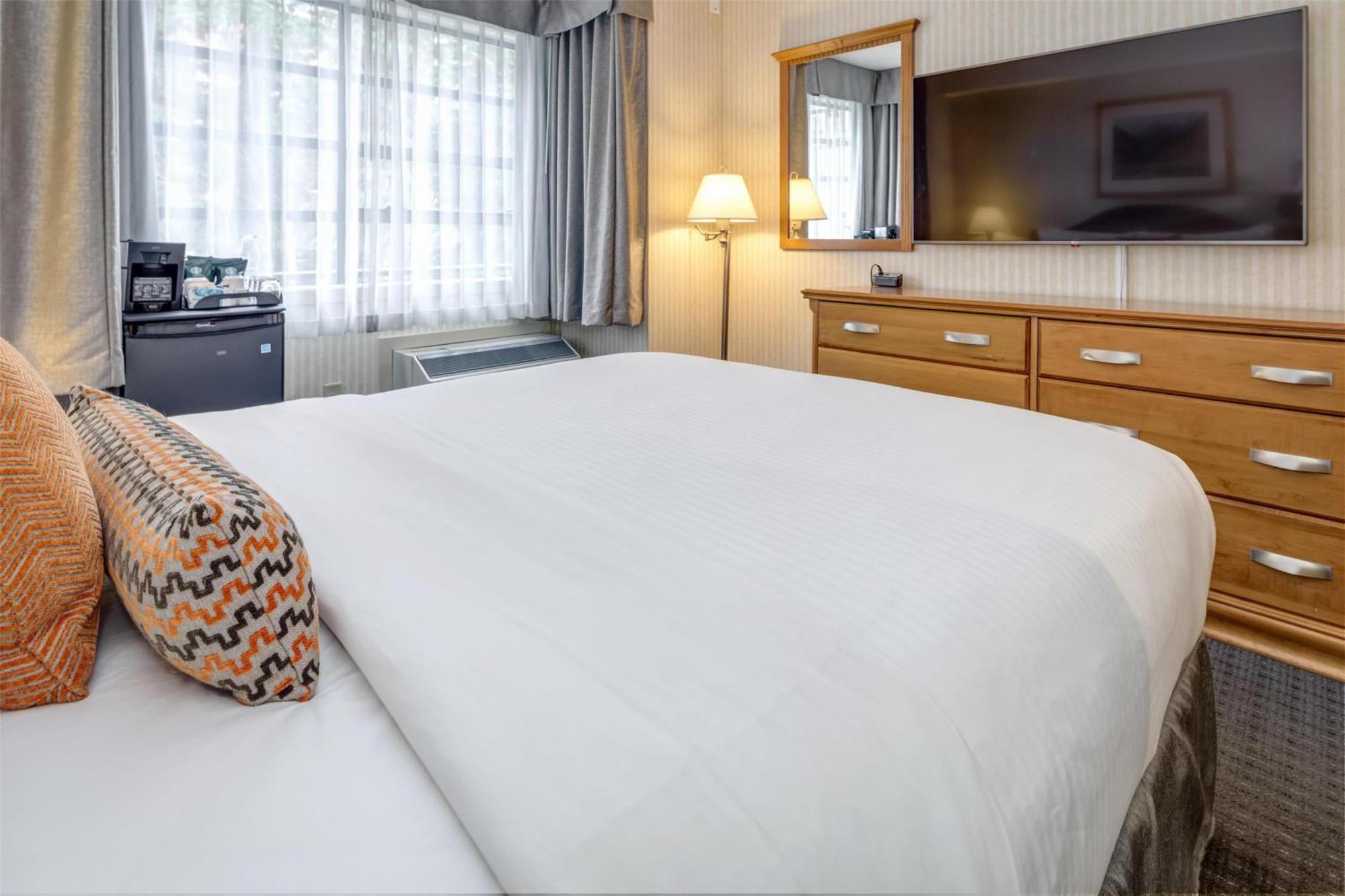Listel Whistler, A Coast Hotel 3*